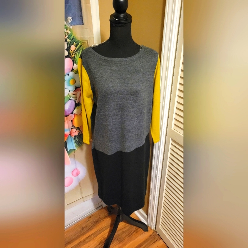 JBS Gray, Black and Yellow Colorblock Sweater Dress, Size Large, NEW w/o Tags